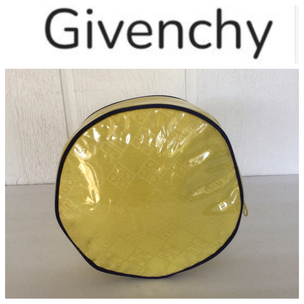 GIVENCHY ROUND MAKEUP COSMETIC BAG